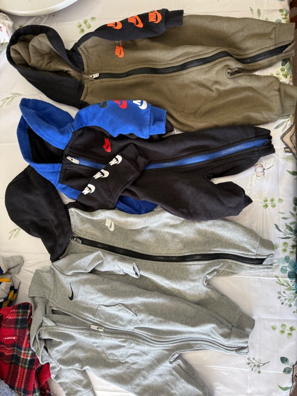 Nike Kids Hoodie Bundle — Olive, Black, Blue, Gray